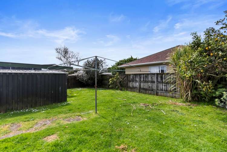 127 Maplesden Drive Clendon Park_21