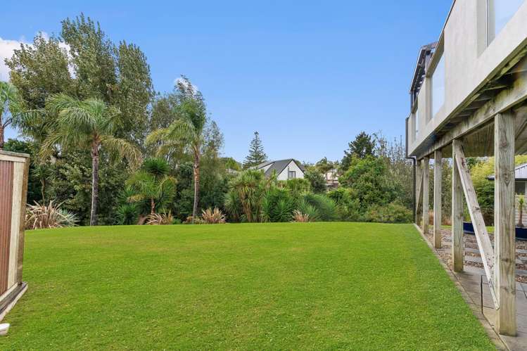 17 Blakewell Place Beachlands_23