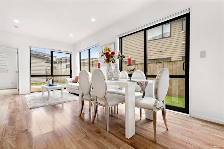 15 Haddington Drive Flat Bush_1