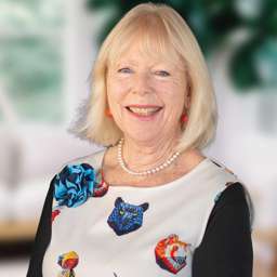 Christine Wallace