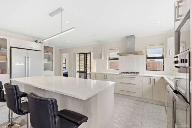 6 Peerless Avenue Takanini_5