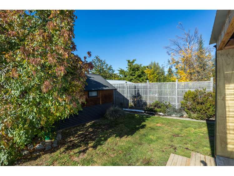 18 Simons Street Twizel_18