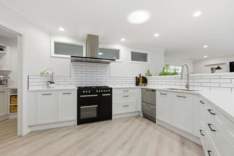 48 Contour Avenue_0