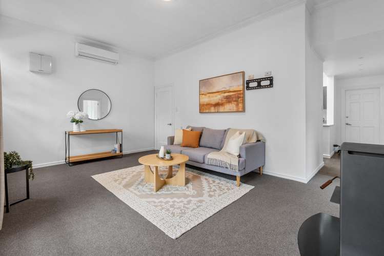 20 Montrose Street North East Valley_14