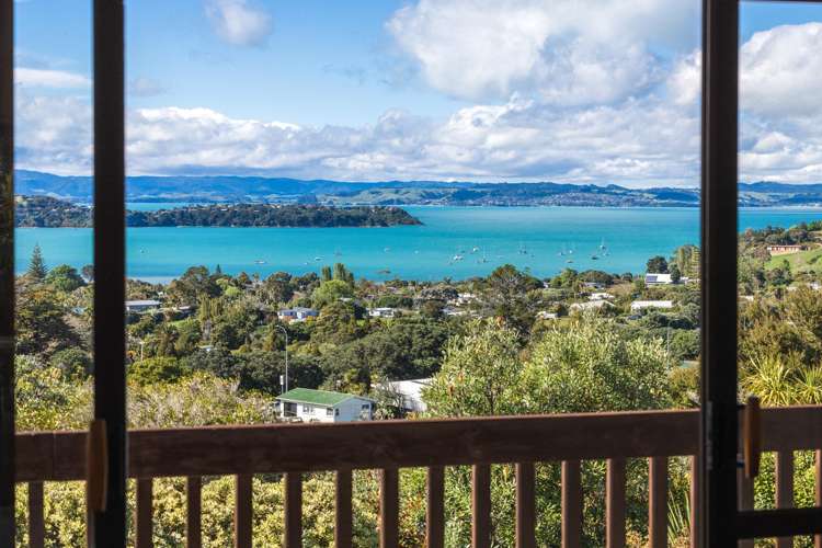 9 Tiri Road Oneroa_2