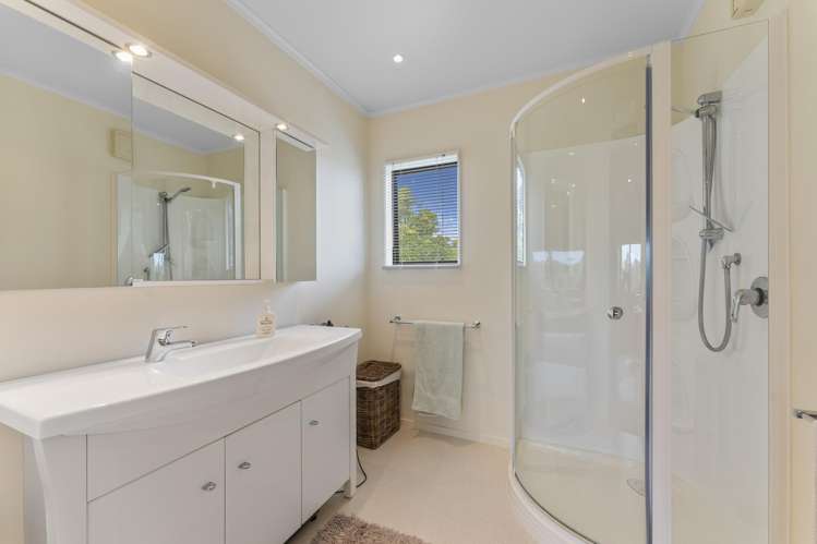 76 Grace Street Sanson_13