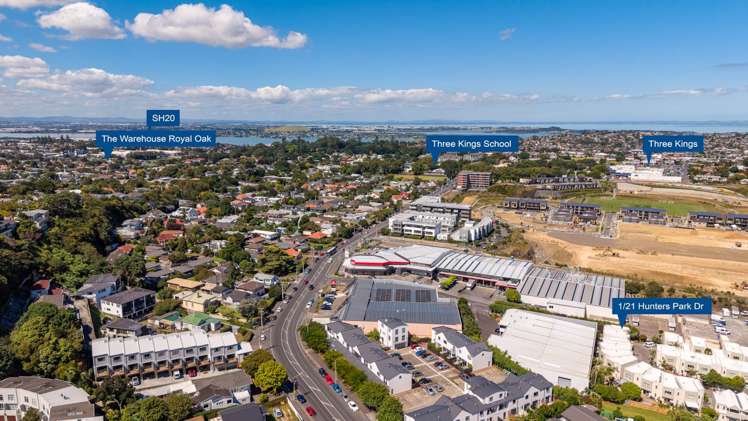 1/21 Hunters Park Drive Three Kings_2