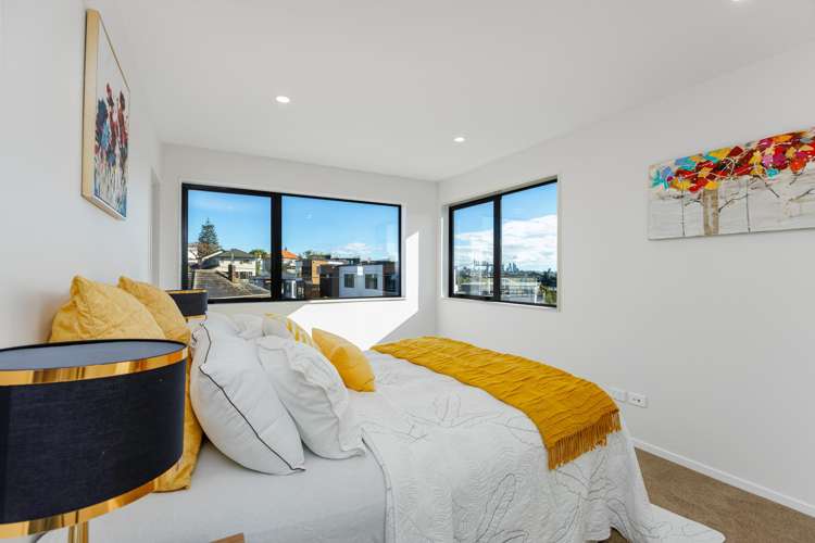15A Manapau Street Meadowbank_18