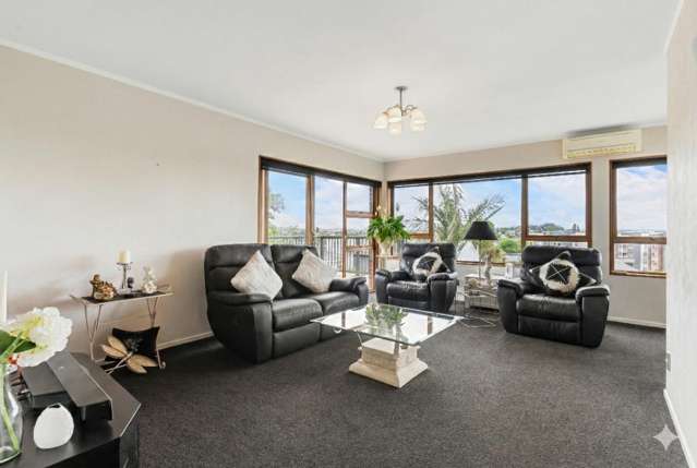 2/22 Martin Crescent Northcote Central_2