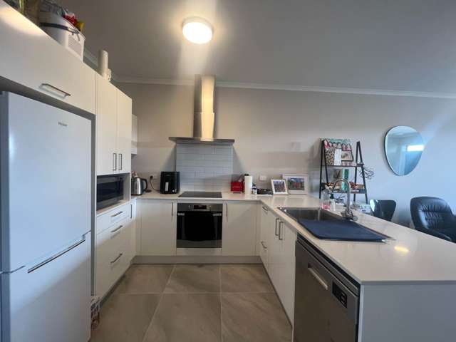 2/44 Nugget Avenue Hobsonville_4