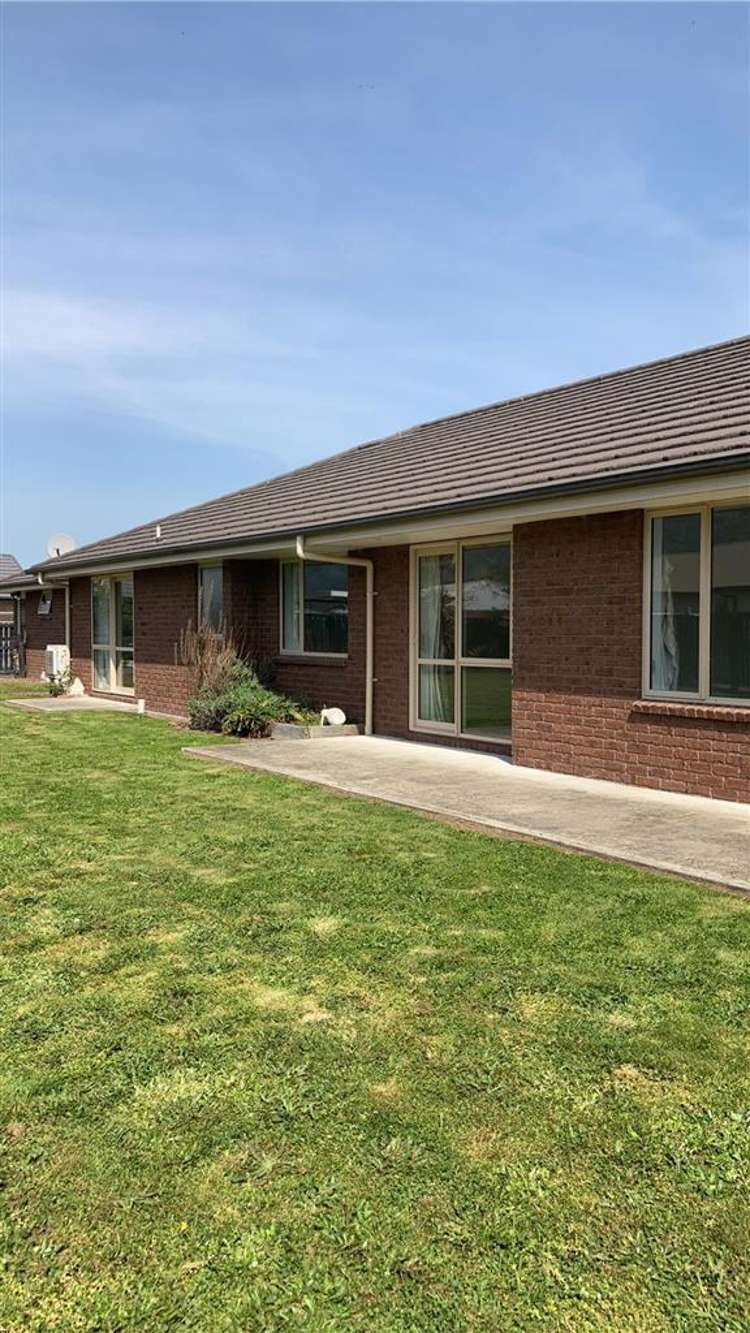 10 Sundale Drive_0