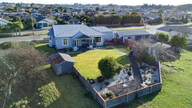 737 Queens Drive Waikiwi_3