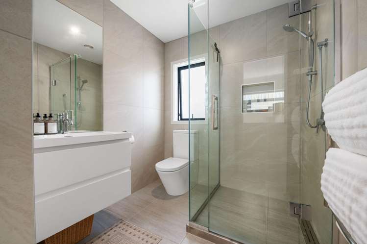 65 Waireka Road Rototuna North_17
