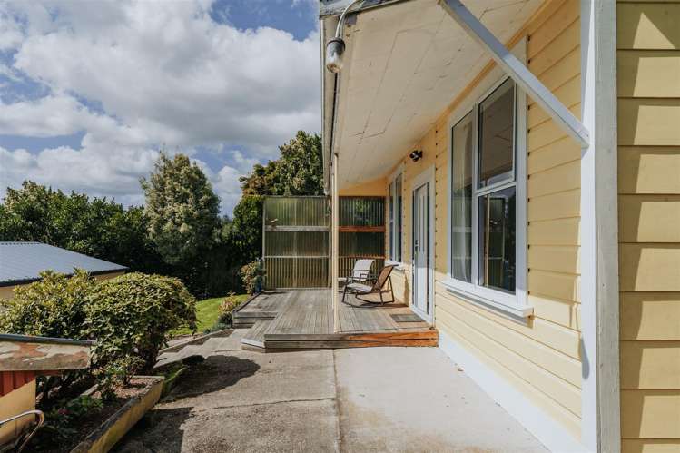 8 Armstrong Street Balclutha_21