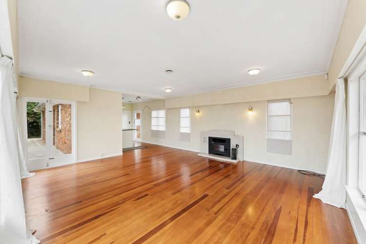 21 Koromiko Street New Lynn_5