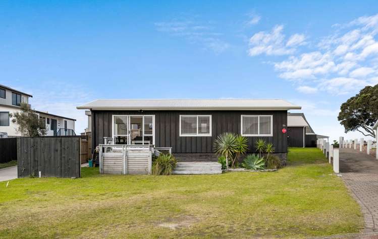20A & 20B Champion Place Pauanui_23
