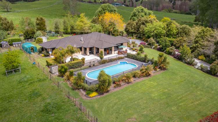 57 Guy Road Kaipara Flats_16