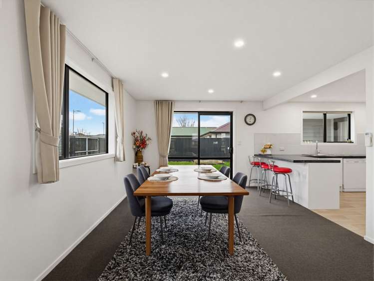 22 Sandstone Crescent Rolleston_7