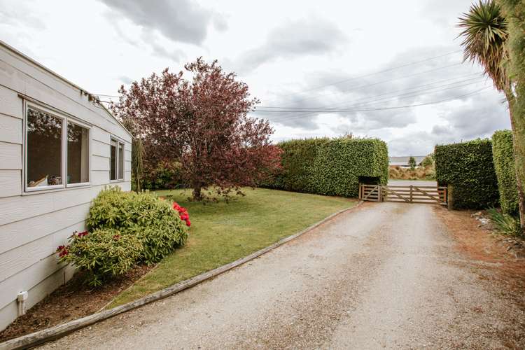 21 Gunn Road Albert Town_16