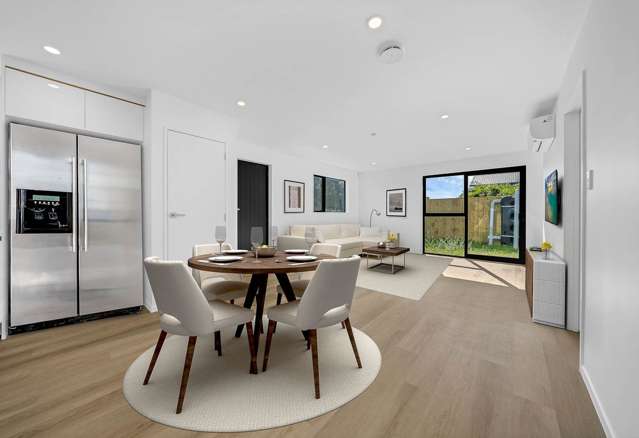 Stylish Living in Prime Māngere East