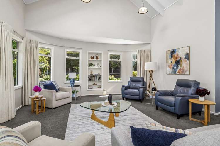 9 Coprosma Crescent Waipahihi_11