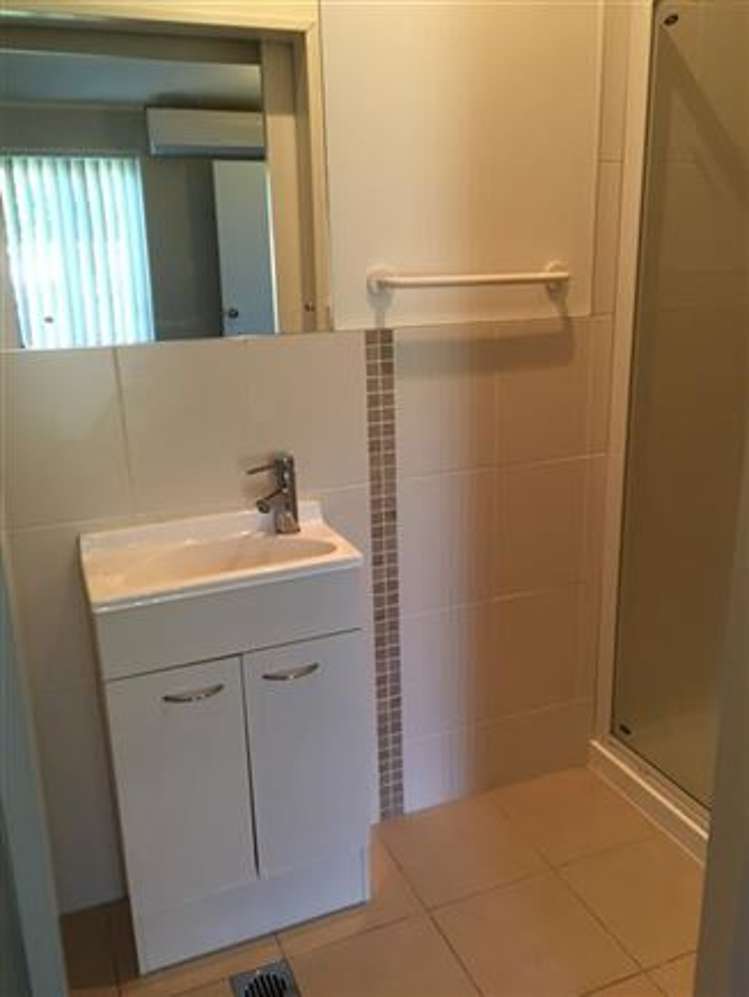 13 Merlot Lane Pukekohe_9