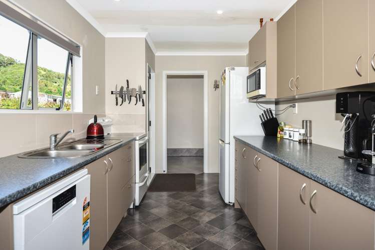 5 Mahia Heights Drive Mahia_9