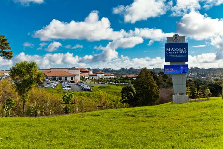 50 and 52 Sunrise Avenue Mairangi Bay_17