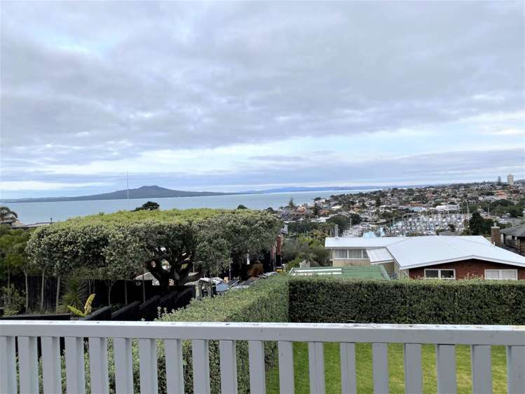 23 Seaview Road Castor Bay_14