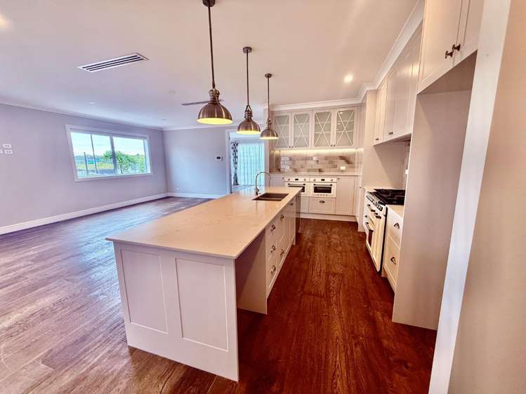 129 Colonial Drive Silverdale_3