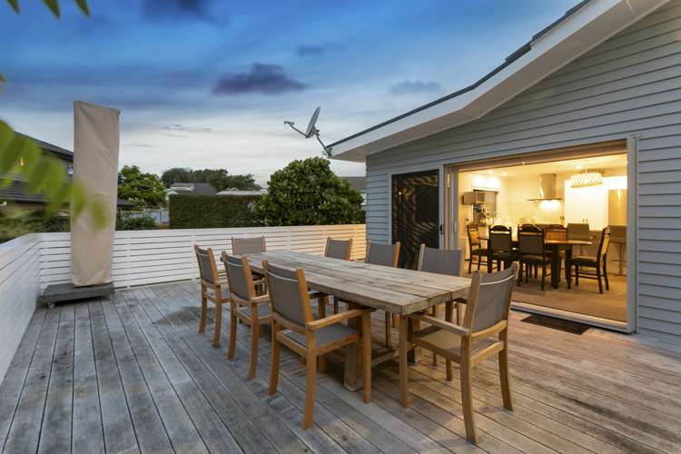 82 Taylor Road Mangere Bridge_12