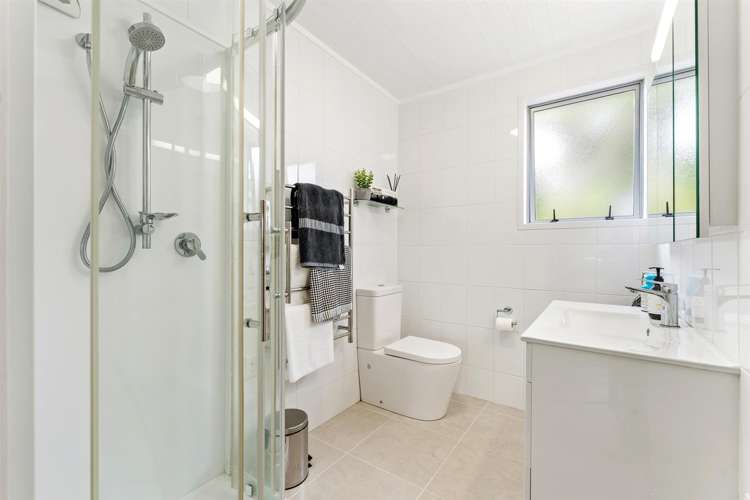 70 Omaha Drive Omaha_16