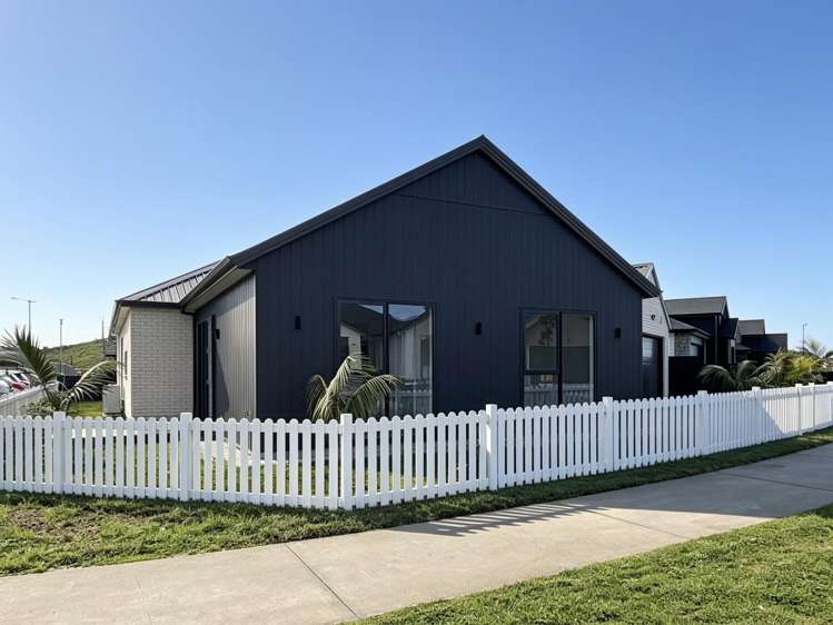 438 Te Taruna Drive Milldale_23