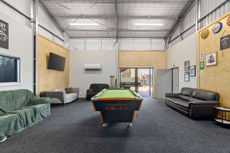 15 Coman Drive Richmond_11