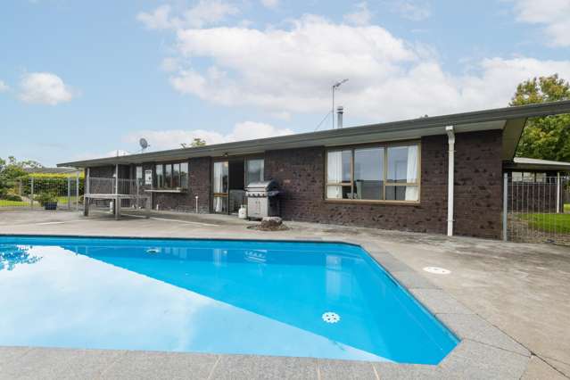 209 Bell Road Makaraka_4