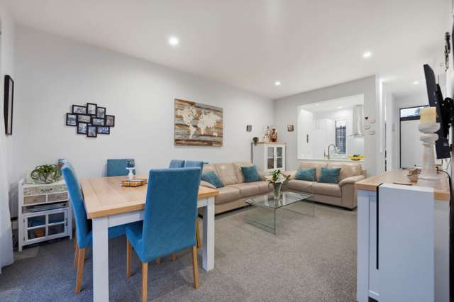 90/2 Armoy Drive East Tamaki_3