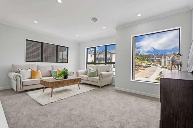 63 Koromeke Street Flat Bush_16