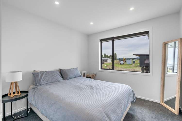 14 Ralph Moir Drive Te Anau_12