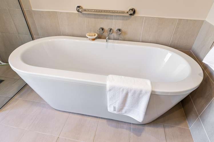 10 Glentui Place Waikawa_48