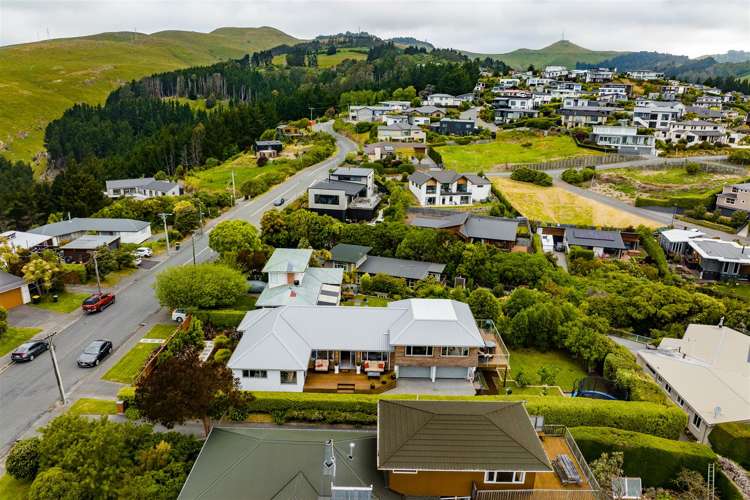 126 Huntsbury Avenue Huntsbury_28