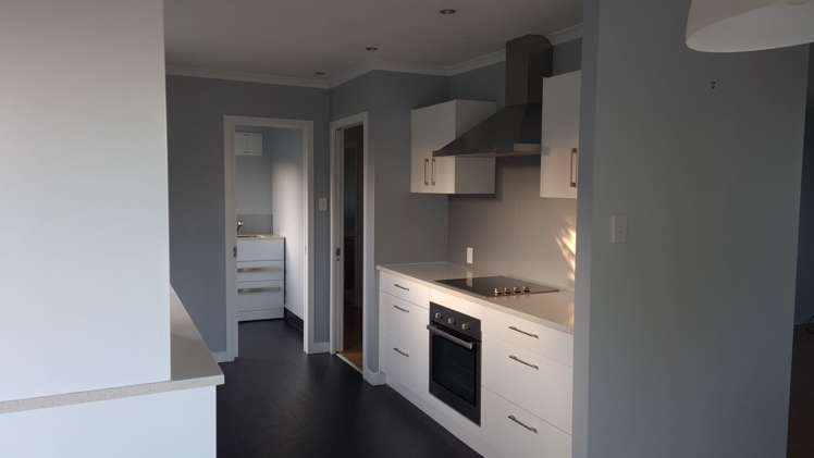 2/146 Glamorgan Drive_0