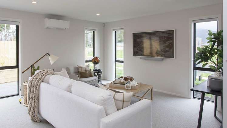 63 Rorotu Ave Karaka_5