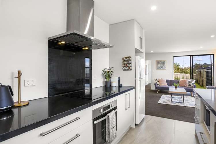 6 Tomairangi Crescent Pukekohe_5