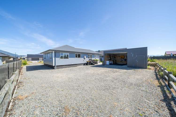 34 Burnby Drive Te Anau_21