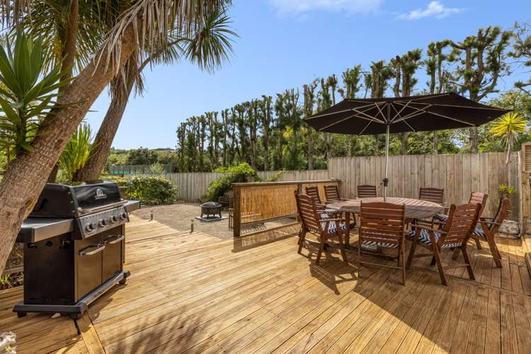 415 Welcome Bay Road Welcome Bay_24