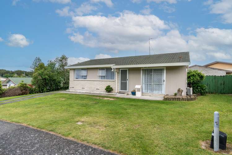 72 Amanda Avenue Dinsdale_13