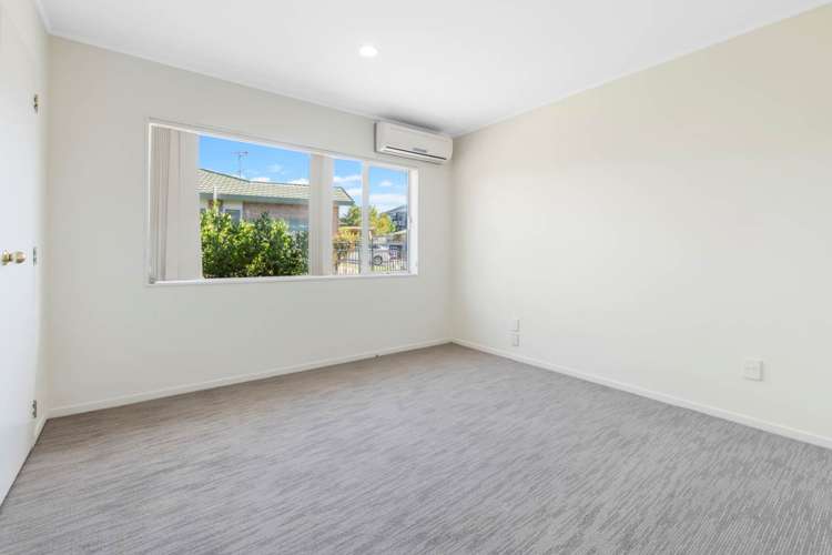 6 Camberley Court Manurewa_13