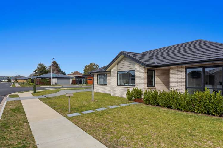 1 Karearea Drive Coastlands_22