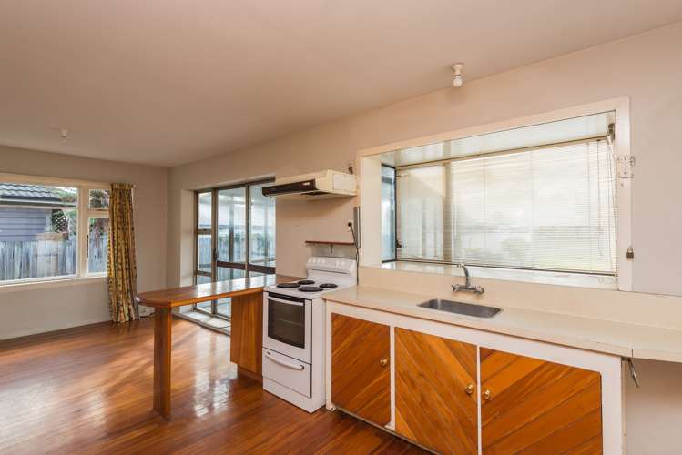 16 English Street Sockburn_6