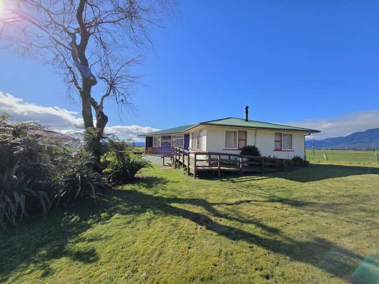 18 and 22 Harihari Township Road_1